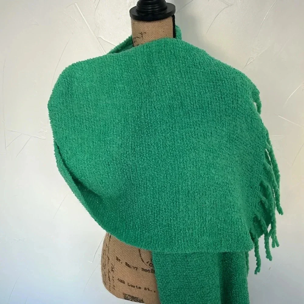 Free People Shetland Recycled Blend Fringe Scarf in Green One Size EUC